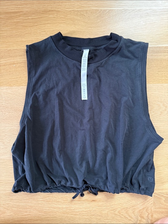 lululemon athletica Tops - Black lululemon size 6 Black Drawstring Tank Top